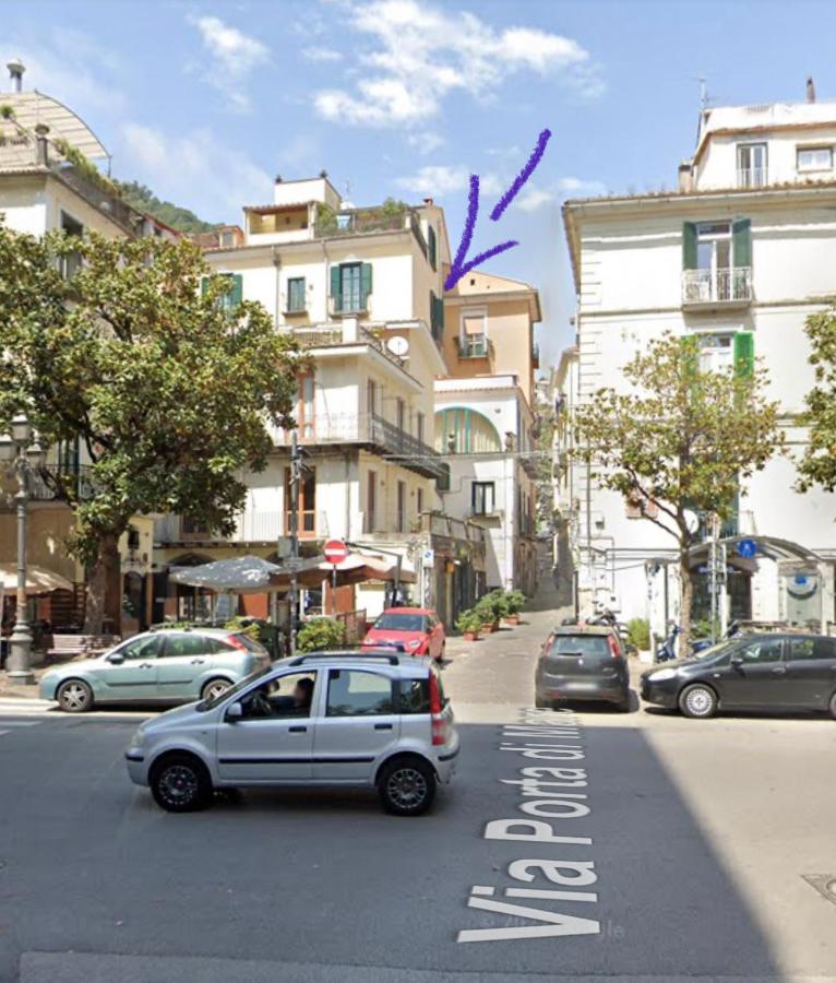 Maison In Centro Salerno Exterior foto